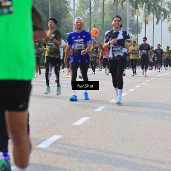 Runner Photo 6999239