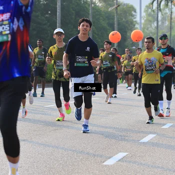 Runner Photo 6999294