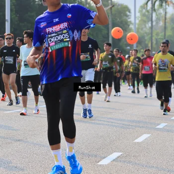 Runner Photo 6999310