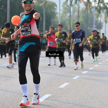 Runner Photo 6999313