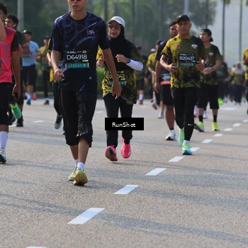Runner Photo 6999317
