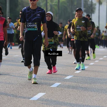Runner Photo 6999333