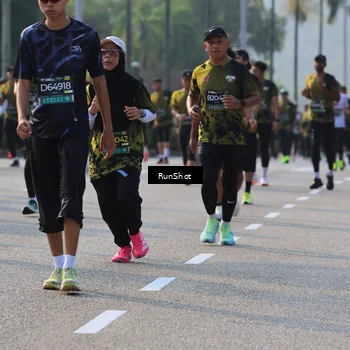 Runner Photo 6999337