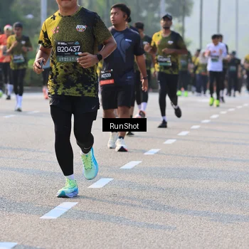 Runner Photo 6999349