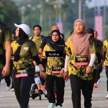 Runner Photo 6999370