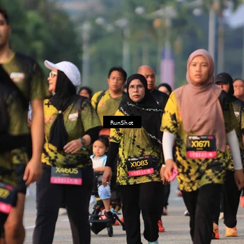 Runner Photo 6999374