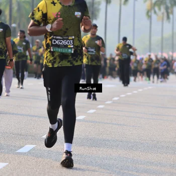 Runner Photo 6999377