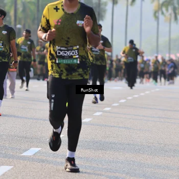 Runner Photo 6999379