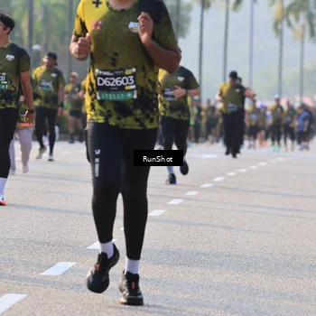 Runner Photo 6999380