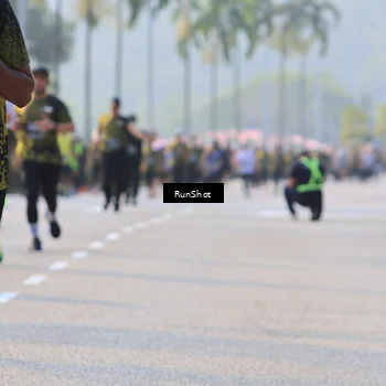 Runner Photo 6999381