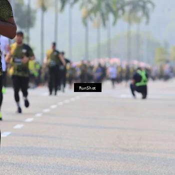 Runner Photo 6999384