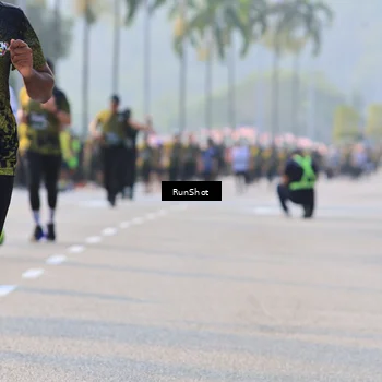 Runner Photo 6999385