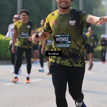 Runner Photo 6999416