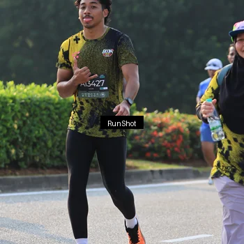 Runner Photo 6999442