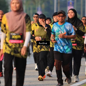 Runner Photo 6999446