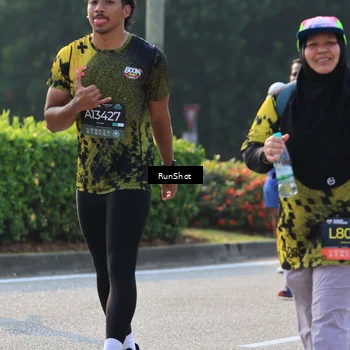 Runner Photo 6999448