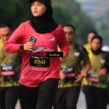 Runner Photo 6999816