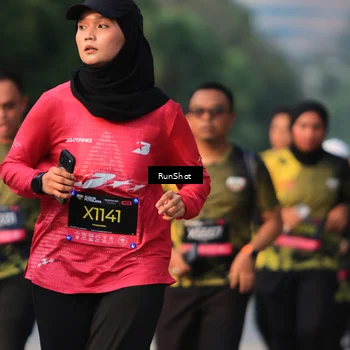 Runner Photo 6999829