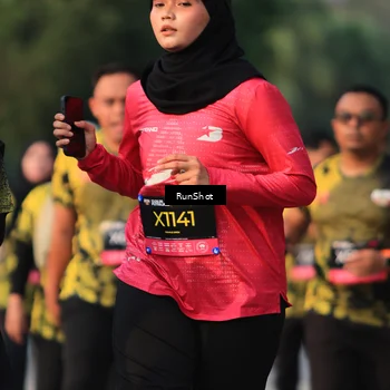 Runner Photo 6999861