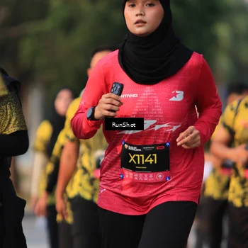 Runner Photo 6999883