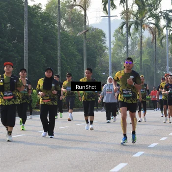 Runner Photo 6999895