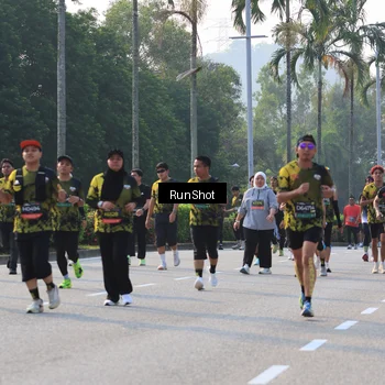 Runner Photo 6999896