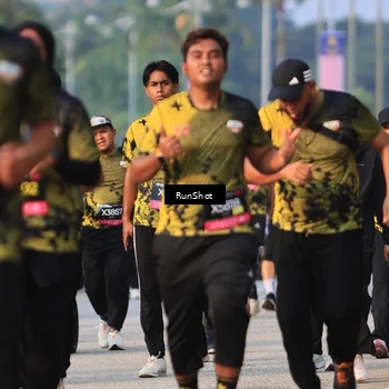 Runner Photo 6999948