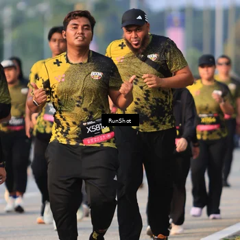 Runner Photo 6999978