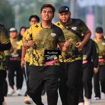 Runner Photo 7000022