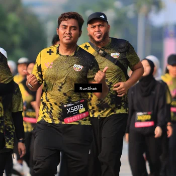 Runner Photo 7000075