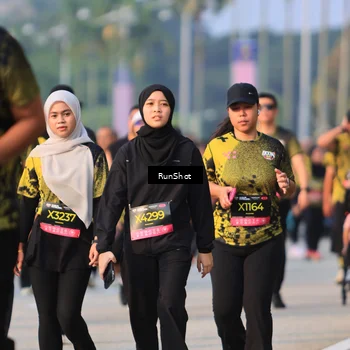 Runner Photo 7000252