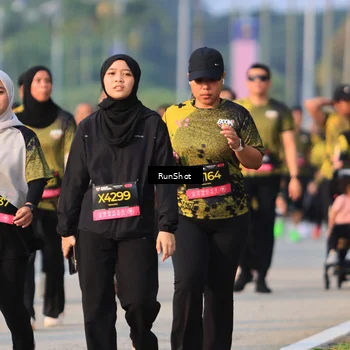 Runner Photo 7000253