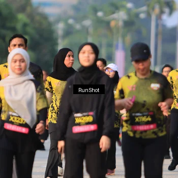 Runner Photo 7000280