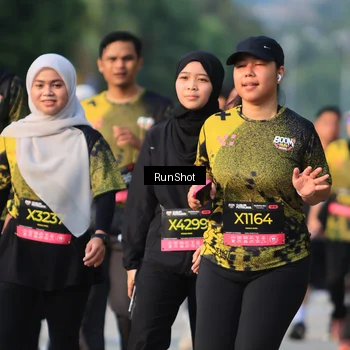 Runner Photo 7000324