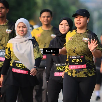 Runner Photo 7000336