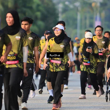 Runner Photo 7000426
