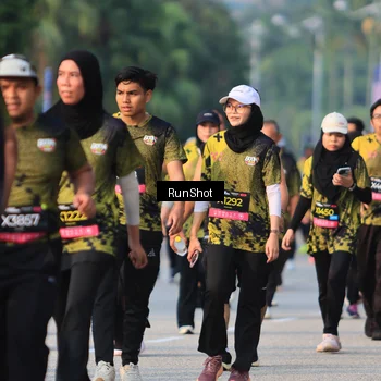 Runner Photo 7000445