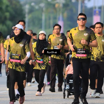 Runner Photo 7000484
