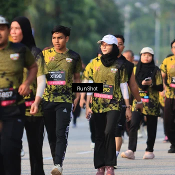 Runner Photo 7000520