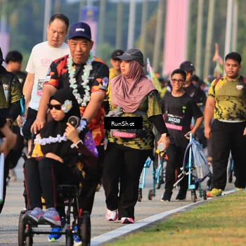 Runner Photo 7000631