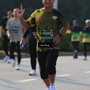 Runner Photo 7000656