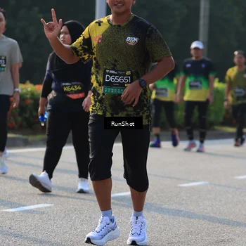 Runner Photo 7000659