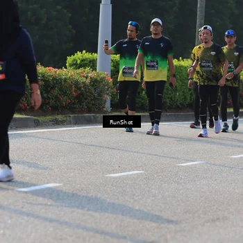 Runner Photo 7000670