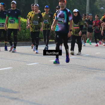Runner Photo 7000685