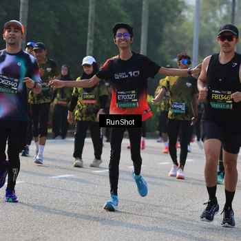 Runner Photo 7000686