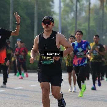 Runner Photo 7000692