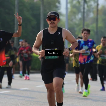 Runner Photo 7000694