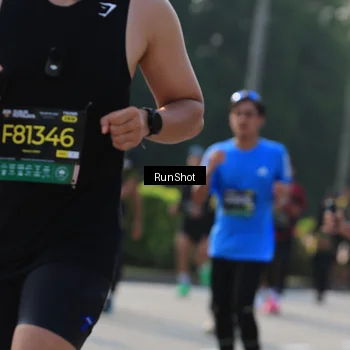 Runner Photo 7000718