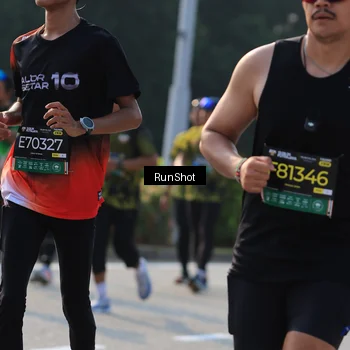 Runner Photo 7000719