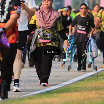 Runner Photo 7000736